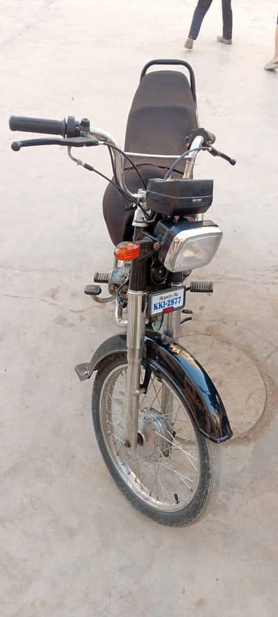 Super power SP 70cc bike for sale, just as new.