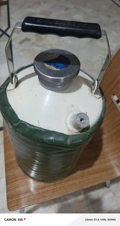 Nitrogen Gas Cylinder