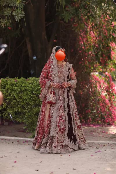 bridal lehnga / barat dress / wedding wear dress / bridal lehnga