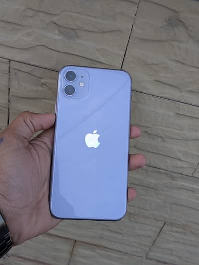 I PHONE 11 Sim Locked Jv