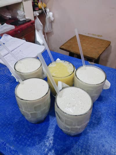 juises cream chat and fruite chat milk shaik