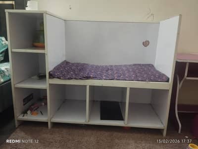 Toy Rack alongwith seating capacity