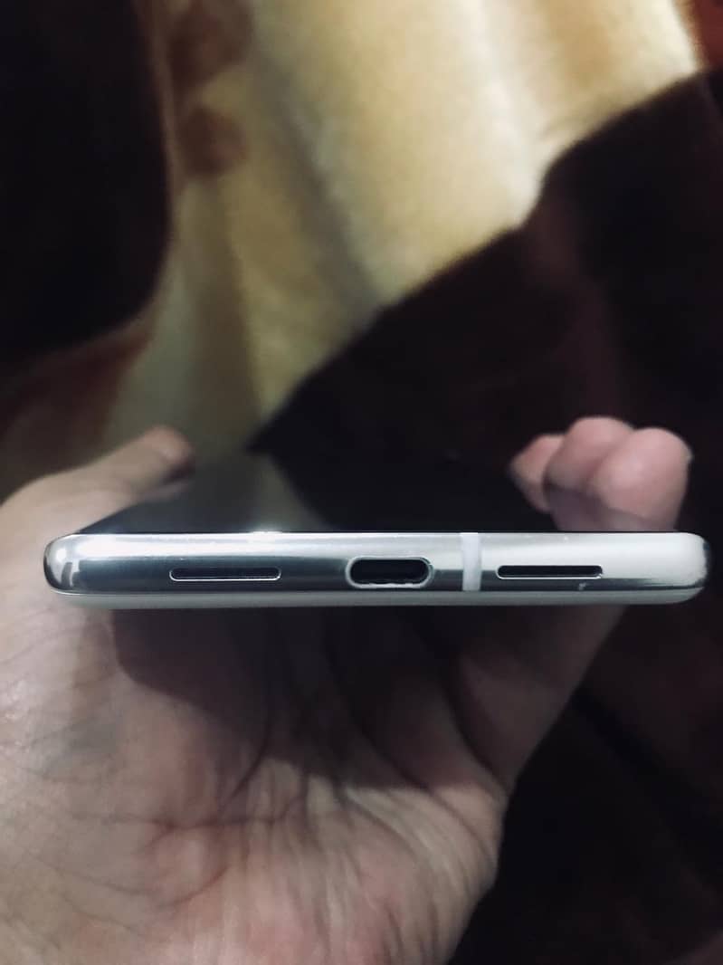 Google Pixel 6 Pro 2