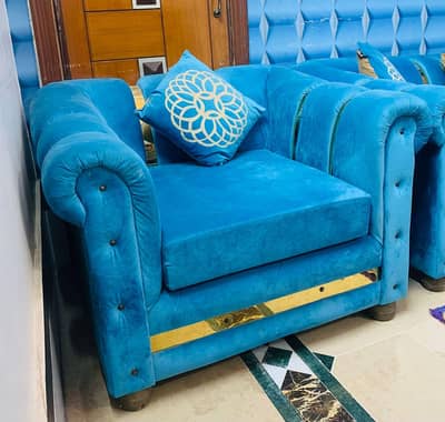 7 Seater Sofa Set With Table