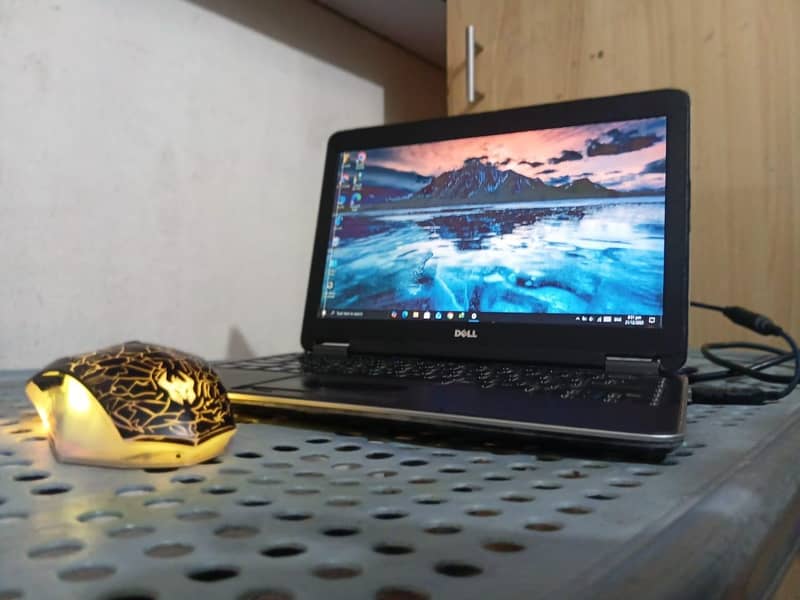 Dell Latitude 7240 Core i5 4th Gen | 8GB RAM | 128GB SSD | Windows 10 3