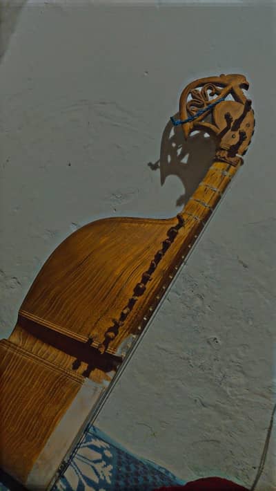 28 inch Rabab safe condition