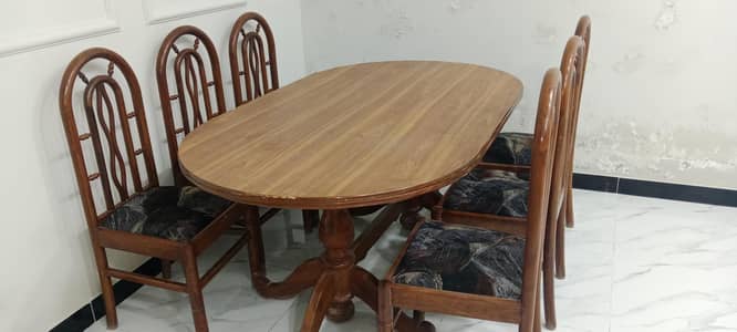 Dinning table with 6 chairs