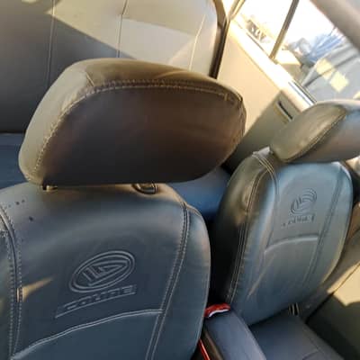 coure ful showered  aromatic 4 speed gear home used small car new tyre