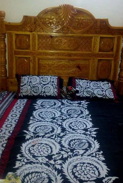 Premium Pute Wooden Home Furniture for Sale – Great Condition