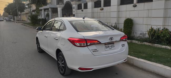 Yaris Ativ x 1.5 2021/2022. btr city Corolla swift civic