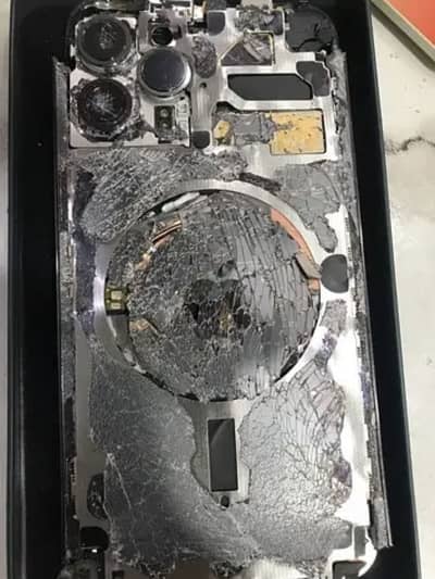 IPHONE 12 pro max damage or broken