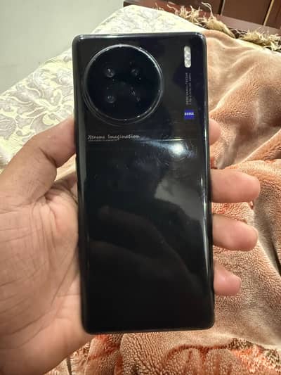 vivo x90s 12/256gb not refurbished orginal