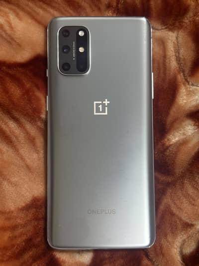 Onepluse 8t 12GB condition 10/10