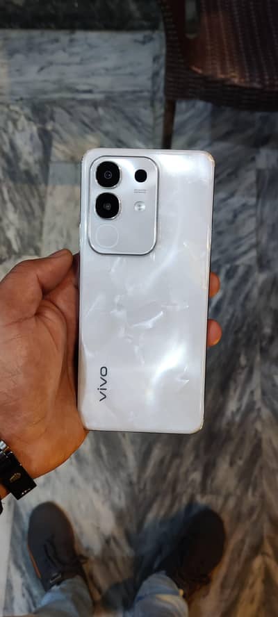 vivo y29 8+8 128 Gb 7 month warranty