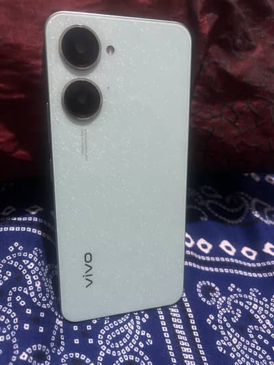 Vivo Y03