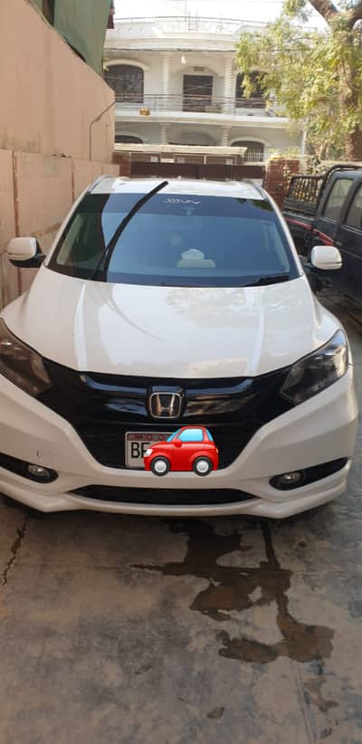 Honda VEZEL 2015 Model – 2016 Registration