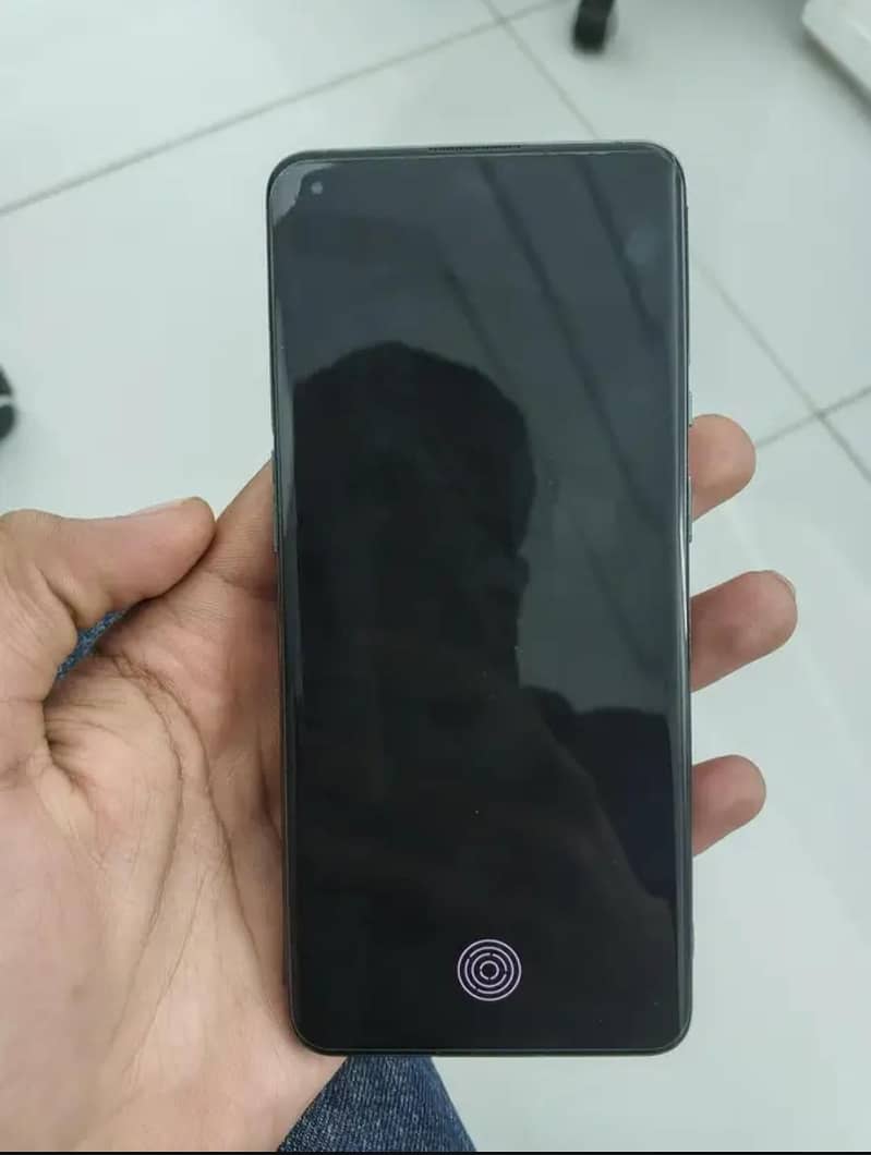 One Plus 9 Pro 1
