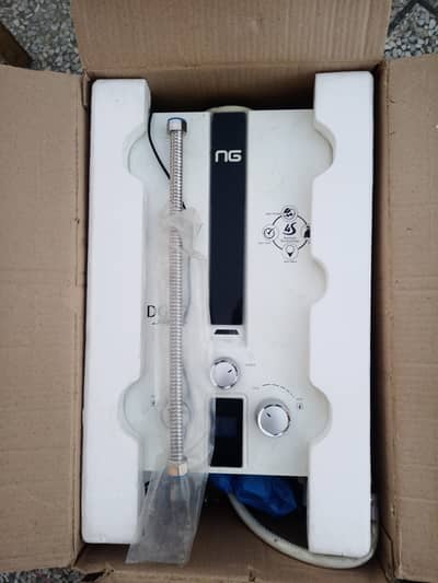 Nasgas instant geyser Model DG-07