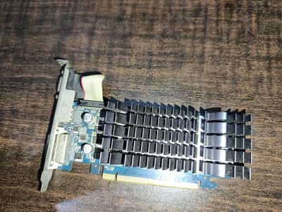 Geforce gt 210 1 GB graphic card