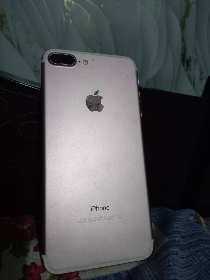 Iphone 7 plus 1