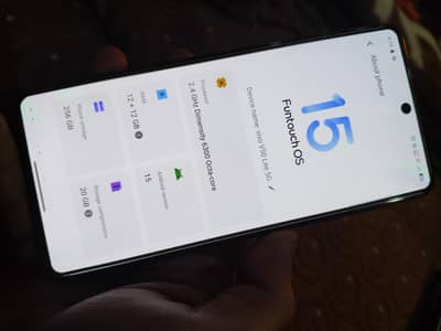 vivo v 50 lite 5g  12+12/256