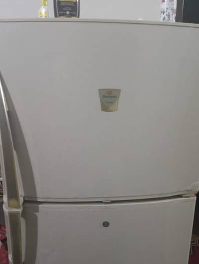 Dowlance fridge for sale