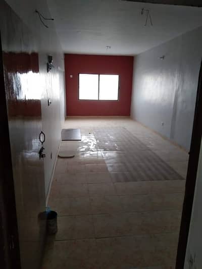 FULLY RENOVATED COMMERCIAL OFFICE 450SQ. FT FOR RENT IDEAL LOCATION