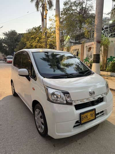 Daihatsu move 2013/17 Full original,available in Karachi
