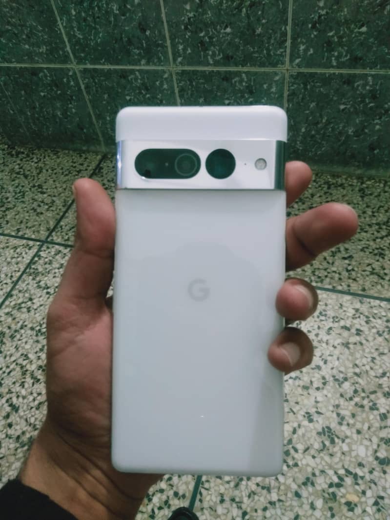 google pixel 7 pro 4