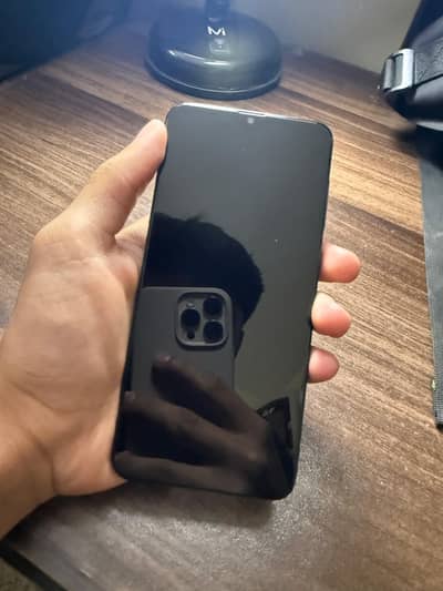 Samsung galaxy A30s without box charger