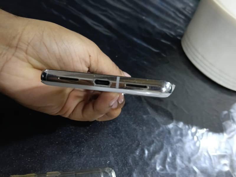 Google Pixel 7 Pro 2