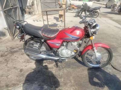 SUZUKI GS 150