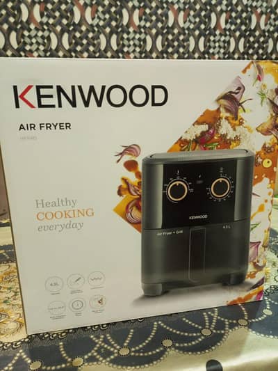 Air Fryer 4.5L, New Box pack
