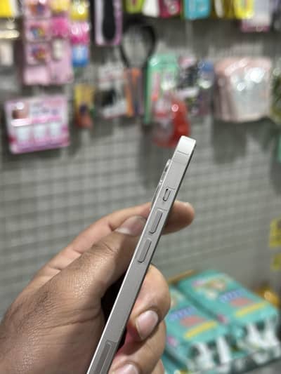 Iphone 13 PTA APPROVED LLA 128GB 97 Health