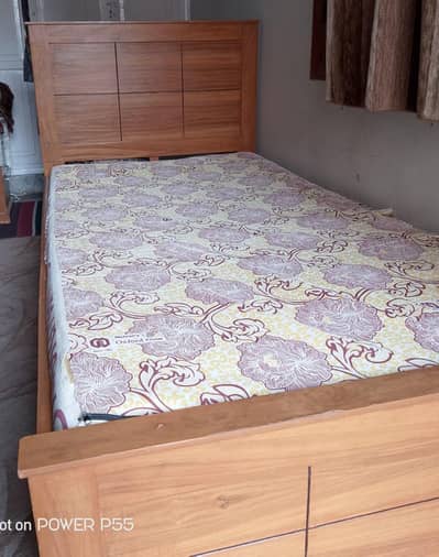 2 single bed with mattress