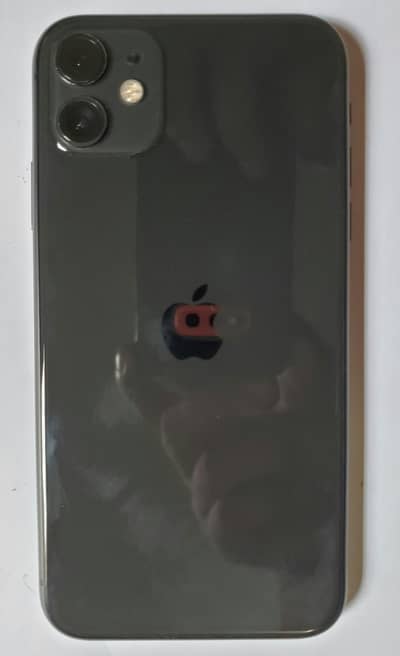 Iphone 11, 64 gb original piece Rs 35000