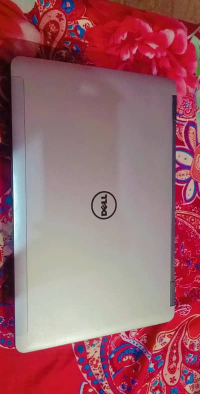 Dell E6540 Core i7 – 8GB RAM – 256GB SSD