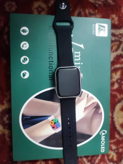 FereFit watch from UAE