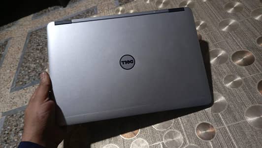 Dell Laptop i5 5th Generation