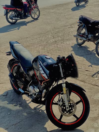 Yamaha YBR 125 Modified