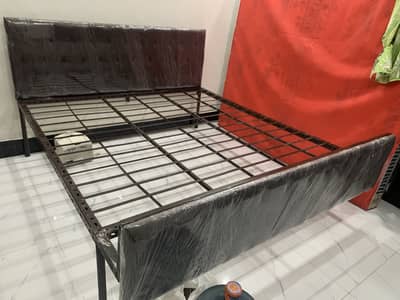 Iron Bed, Heavy Iron used for durability, new quality fabric poshish