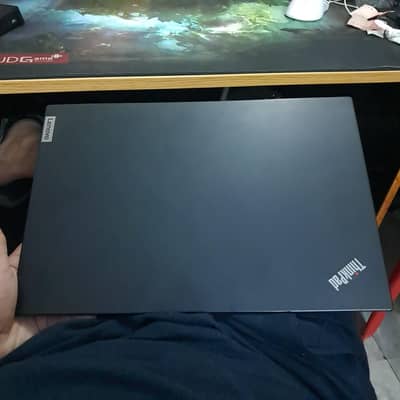 Lenovo ThinkPad P15v gen1 core i7 10th generation