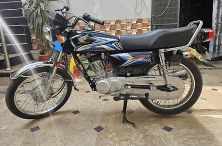 Honda Cg 125 model 24/25
