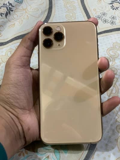 IPHONE 11pro. BATTERY HEALTH 90%