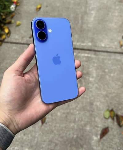 iPhone 16, Factory unlock blue, 128