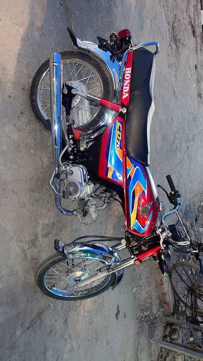 MOTORCYCLE CD 70 HONDA