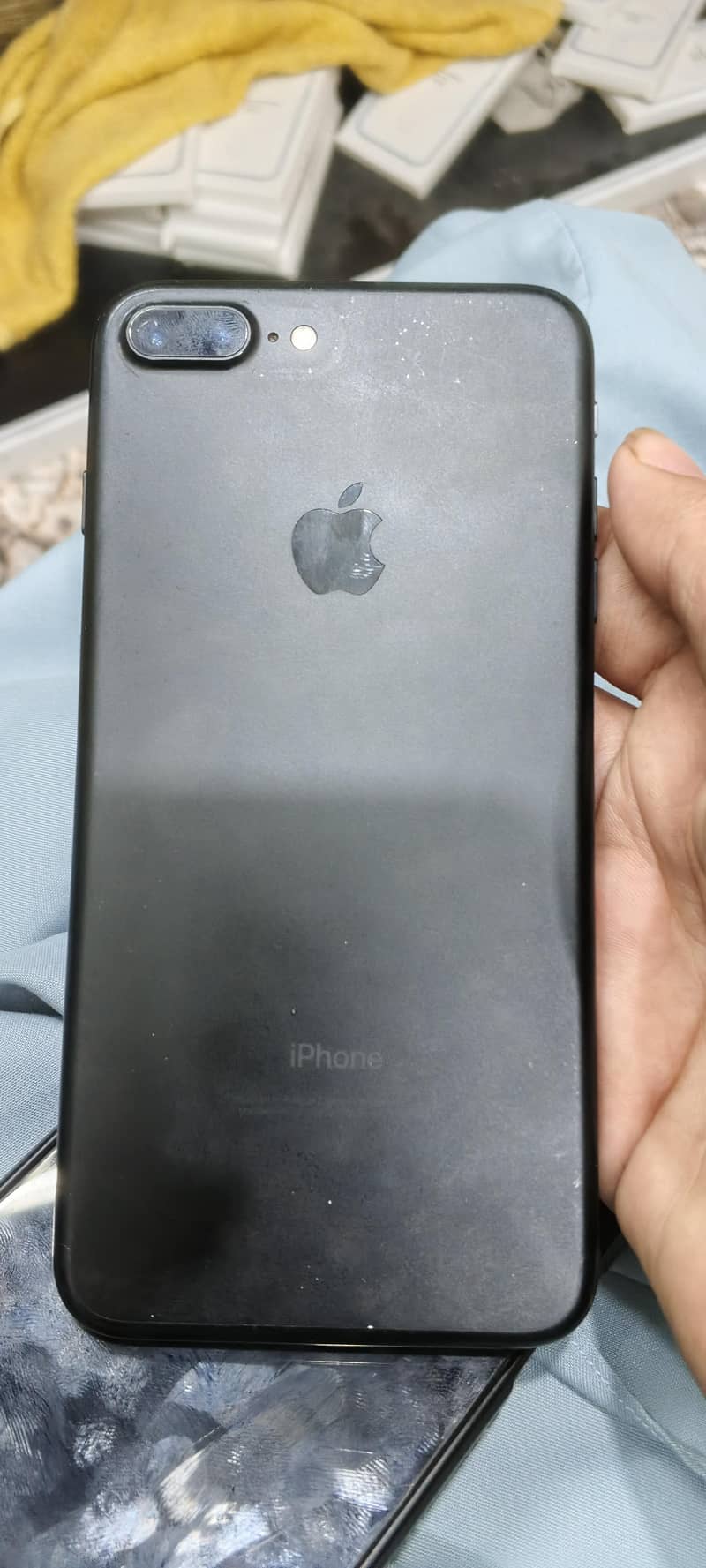 IPHONE 7 PLUS 4