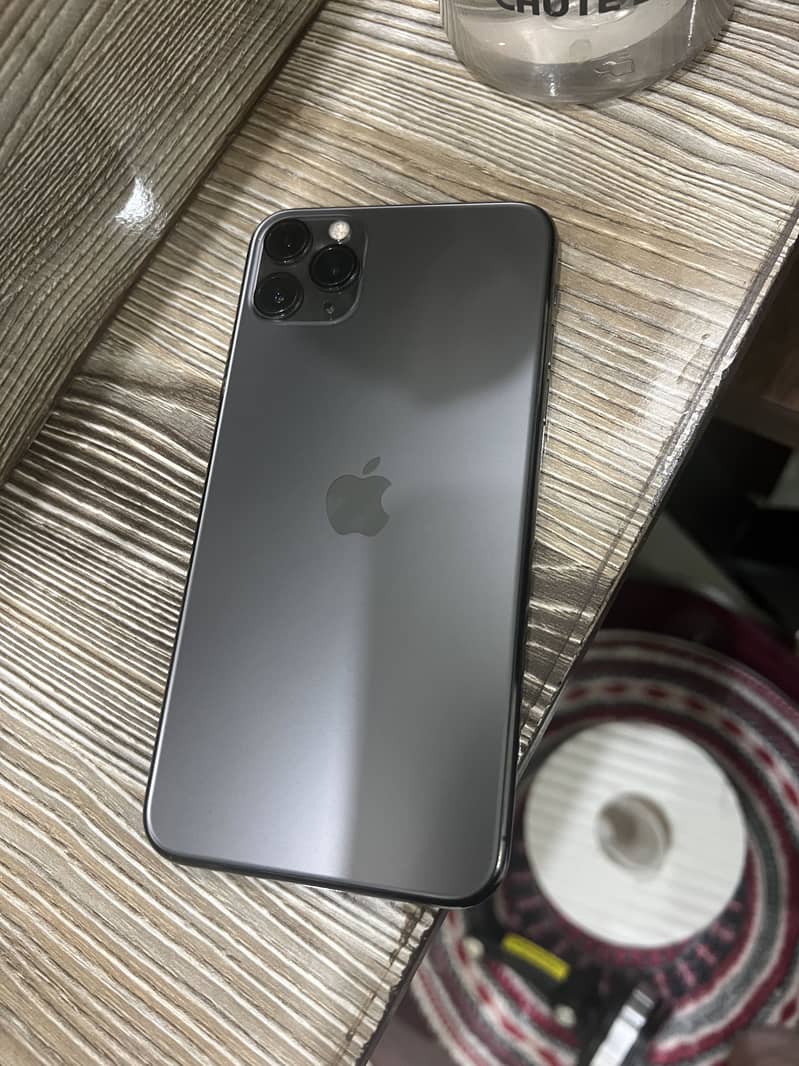 Condition 10/10 . Little sratch on front side. 5