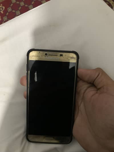 Samsung C7