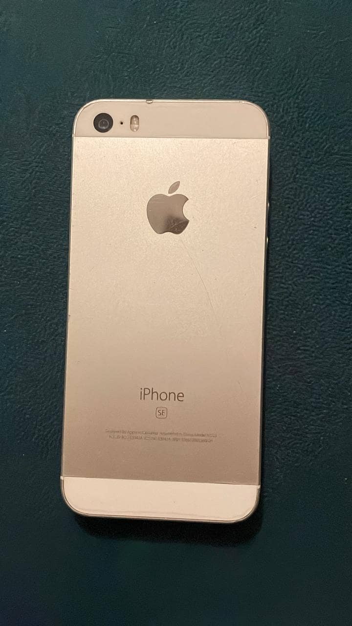 IPHONE SE 2016 0